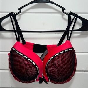 Victoria's Secret Very Sexy Push Up Bra
